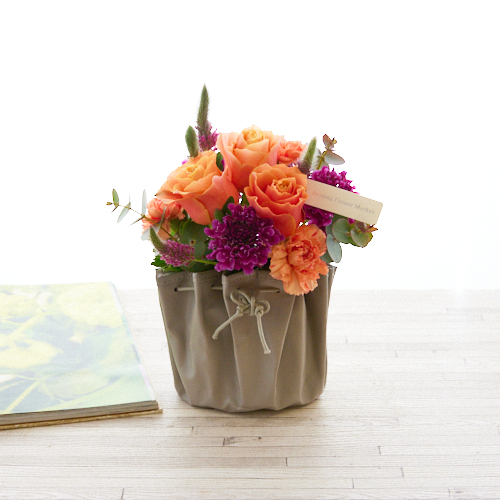 3 2 3 31到着 置くだけで元気になるカラーリング カラードアレンジメント ジューシー 青山フラワーマーケット公式 花屋 花 花束 フラワーギフト 通販