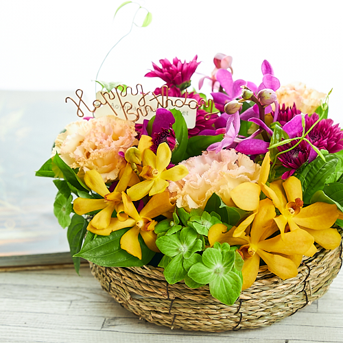 お世話になっている人の誕生日に 花 花束 フラワーギフトの青山フラワーマーケット 通販サイト