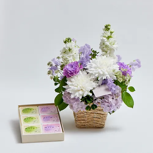 1/9～2/28到着】偲ぶ気持ちをやさしく彩るとらや／ゆるるか6個入と紫の