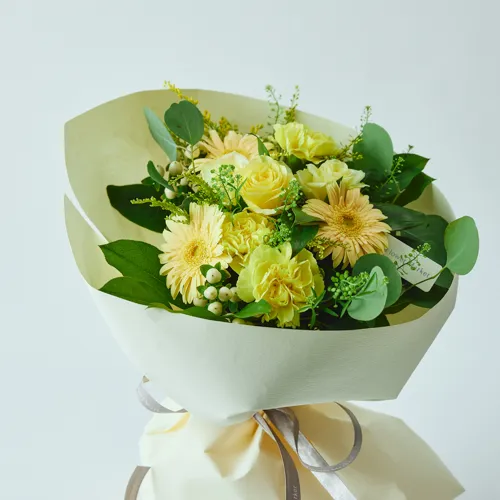 10/1～12/26到着】ボリュームあふれるペールイエローの花々 カラード