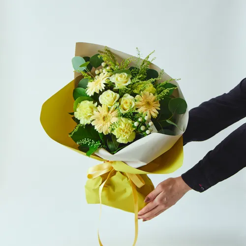 10/1～12/26到着】豪華なブーケを手渡しでプレゼントしたい方に最適