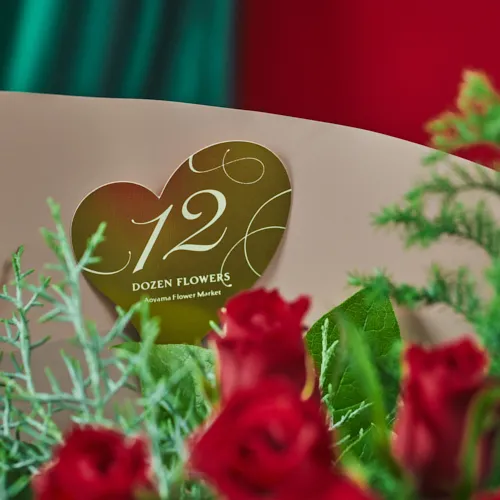 上品な12本のバラのブーケ×フラワーベース【クリスマス】Carol vase M