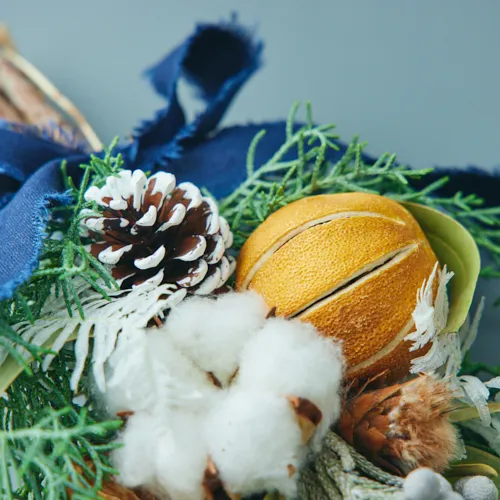 アドベント気分を盛り上げる壁飾り クリスマススワッグS | 青山