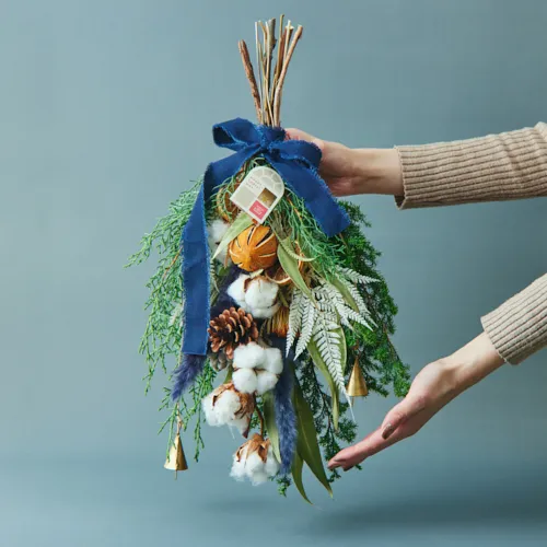 アドベント気分を盛り上げる壁飾り クリスマススワッグL | 青山