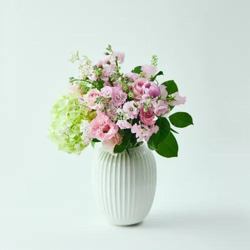 1/8～2/28到着】両手いっぱいに花束を抱える幸せ カラードブーケ