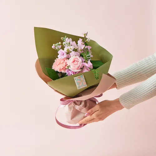 2/1～3/31到着】凛と咲き誇る春の訪れを知らせる花々 桜ギフトブーケ S