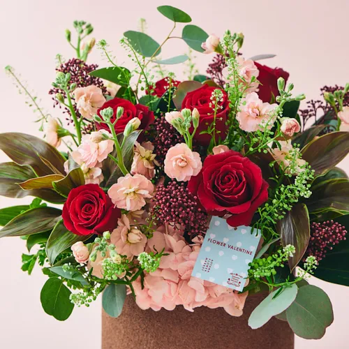 青山フラワーマーケット｜花束・ギフトのオンラインショップ