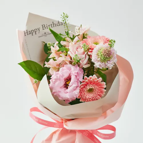 20260410素晴らしいバースデー花束 3/1～5/1到着】「Happy Birthaday」のメッセージ付き カラードブーケ