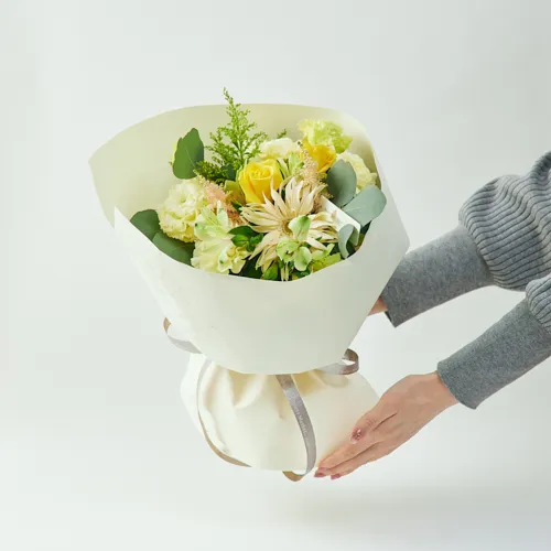 3/1～4/30到着】麗らかな春の訪れを感じる、ボリューム溢れるイエロー