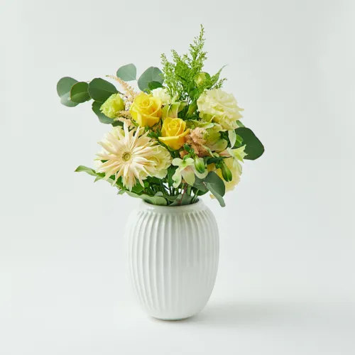 3/1～4/30到着】豪華なブーケを手渡しでプレゼントしたい方に最適