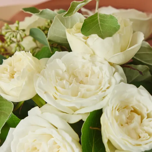 12本の花束で愛を届ける 【いい夫婦の日ギフト】ホワイトローズの