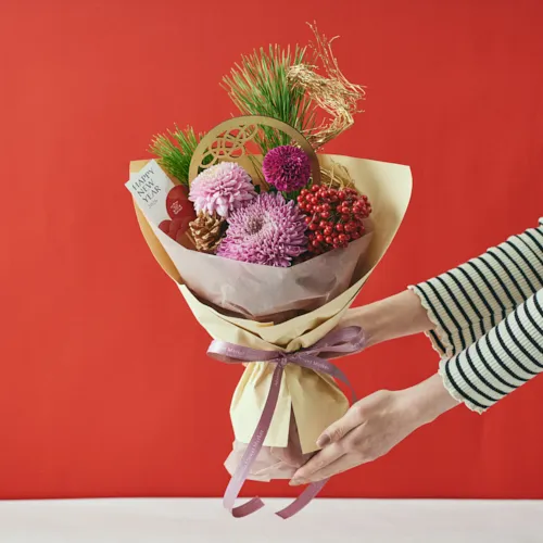 12/27～12/30到着】歳神様をお迎えするお飾り×華やぎブーケ【お正月