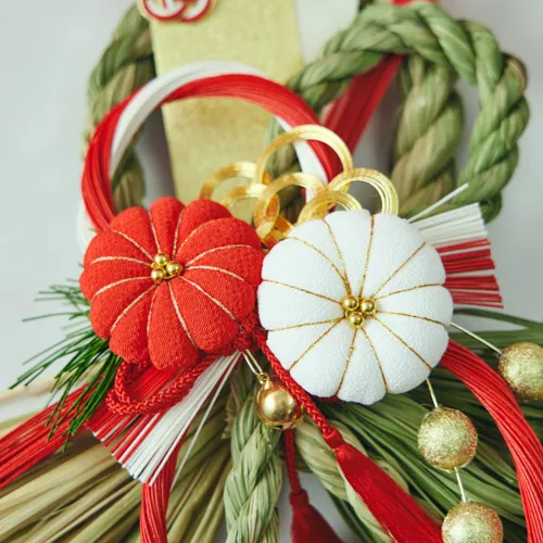 12/15～12/27到着】華やかさが光る和モダンなしめ縄【お正月】お飾りL