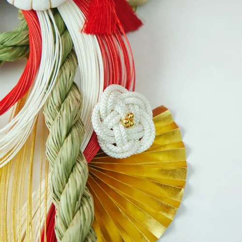 専用✨感謝sale✨迎春2022 正月飾り フオルモーサ  (ドライ) おしゃれなお正月飾り 門松アレンジメント 木製台座付き レッド 2026年