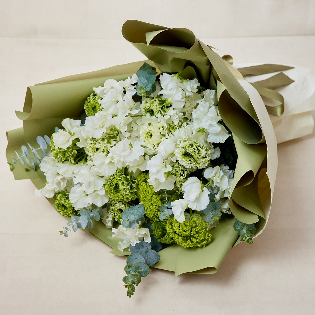 誕生日・記念日・発表会など、お祝いに【ブーケ（ミモザ）】 | 青山