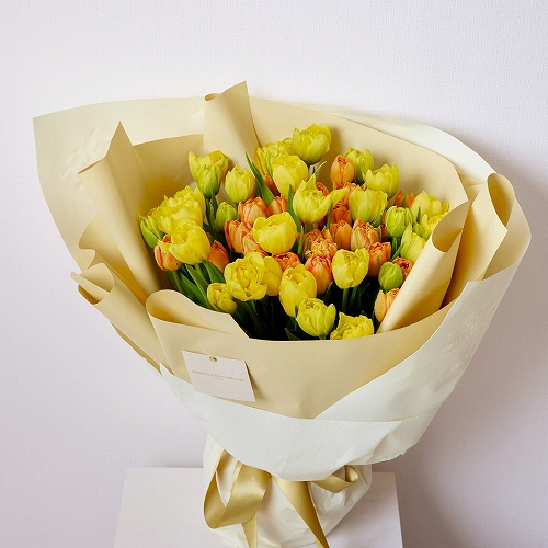 商品NO.34/大きく大きくお祝いブーケ そのまま飾れる花束【お祝い用 レッド系】スタンディングブーケ