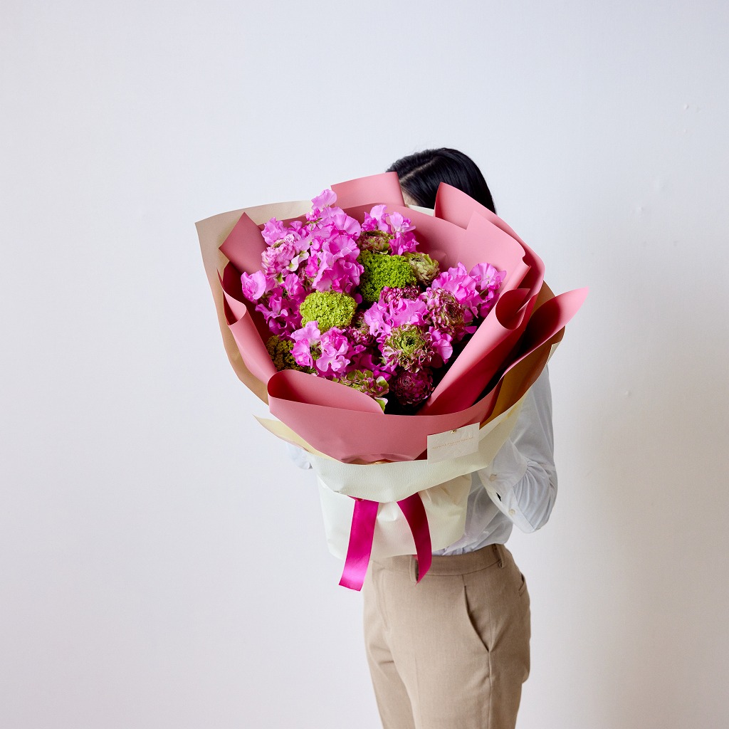 フラワー様 誕生日・記念日・発表会など、お祝いに【ブーケ（ブラン）】 | 青山