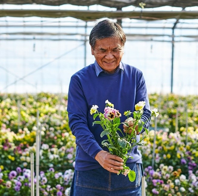 みやび花園 群馬県生産者レポート 花 フラワーギフトなら青山フラワーマーケット 青山フラワーマーケット公式 花屋 花 花束 フラワーギフト 通販
