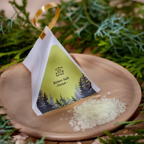 森のような香りをまとった、オーナメント風バスソルト 青山フラワー