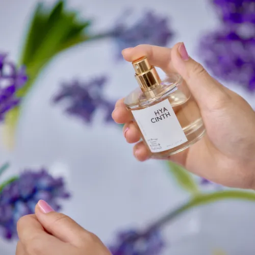 春の息吹を閉じ込めたような香りが魅力 Original Eau de toilette