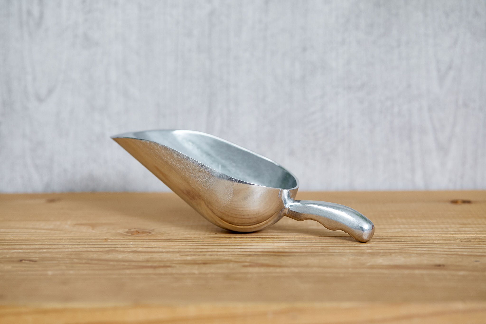 植え替えに必要な基本の3点セット | 青山フラワーマーケット｜花束