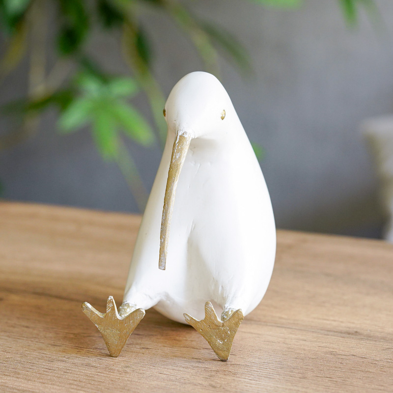 森で最も愛される鳥」と言われるキウイ(大)White | 青山フラワー