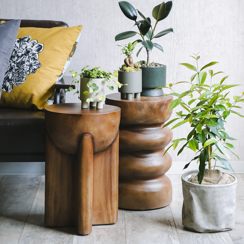 スワー/ウッドスツール（ティガ) | 青山フラワーマーケット｜花束