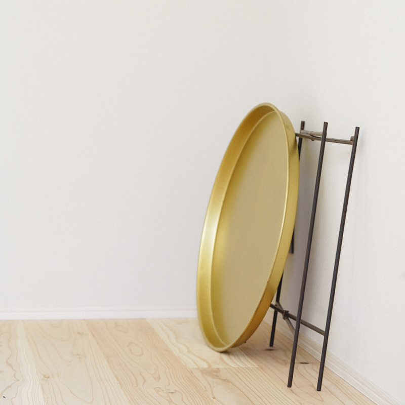 ブラス ラウンドサイドテーブル | 青山フラワーマーケット｜花束