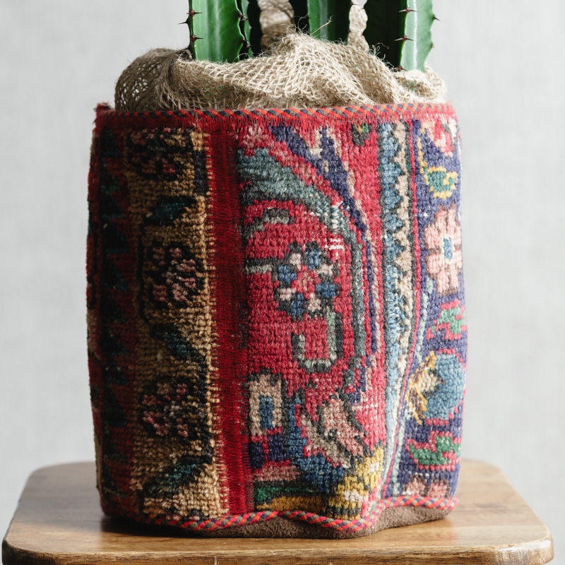 お値下げ済み即決価格✧　青山フラワー✧　エダベース✧ 試しのみの新品同様 青山フラワーマーケット 青山フラワーマーケットの旬の花ブーケM ASK