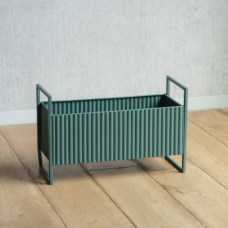 お値下げ済み即決価格✧　青山フラワー✧　エダベース✧ 試しのみの新品同様 青山フラワーマーケット 青山フラワーマーケットの旬の花ブーケM ASK