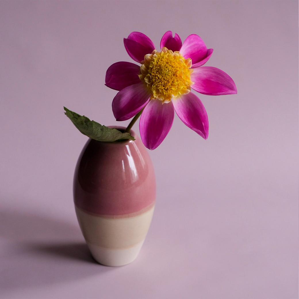 花瓶 バッグモチーフ フラワーベース ガラス おしゃれ 金魚鉢 北欧 韓国スタイル かわいい 可愛い インテリア 生花 ドライフラワー インテリア 花器 ガラス瓶 ガラス花瓶 オシャレ リビング 寝室 玄関 窓辺 Natty Company おしゃれ雑貨 花瓶 ピンクガラスフラワー 花瓶 バッグモチーフ フラワーベース ガラス おしゃれ 金魚鉢 北欧 韓国スタイル かわいい 可愛い インテリア 生花 ドライフラワー インテリア 花器 ガラス瓶 ガラス花瓶 オシャレ リビング 寝室 玄関 窓辺 Natty Company おしゃれ雑貨 花瓶 ピンクガラスフラワー