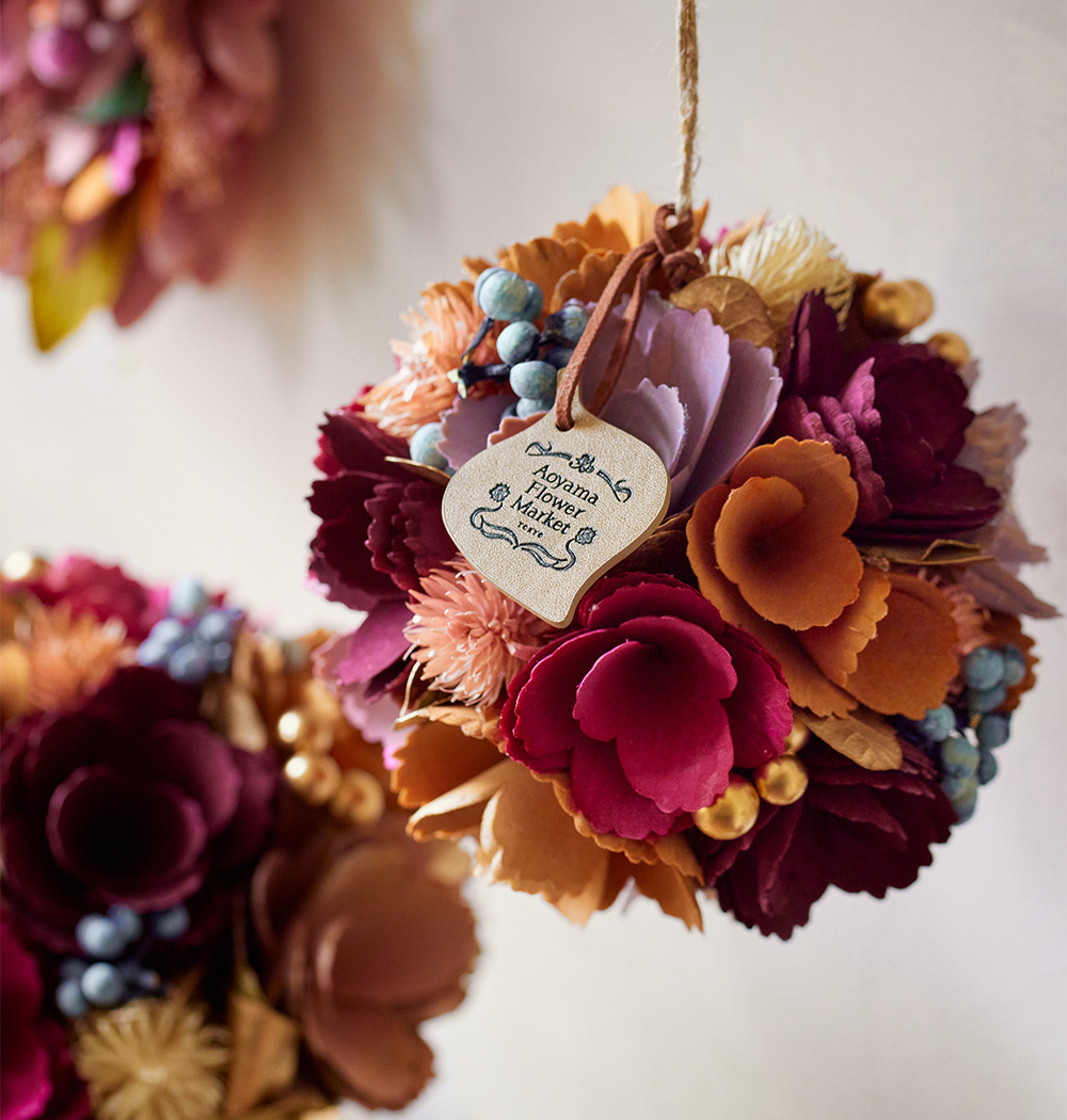 【泉美】M680　七宝花瓶 黄色地 薔薇模様　水色地 梅模様　花器 花入 台付　2つまとめて