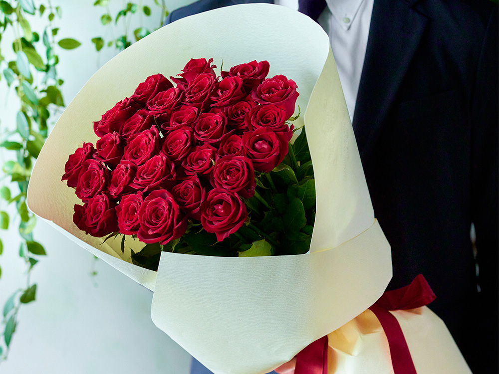 11/17までの限定割引︎鮮やかなローズいっぱいクリスマスリース＊玄関リース ブルベリップ 話題沸騰中のコスメ〜真似したいメイク方法の口コミが