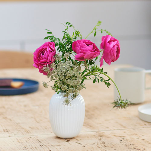 ONE FLOWER WITH GREEN 旬の花定期便 SSコース | 青山フラワー