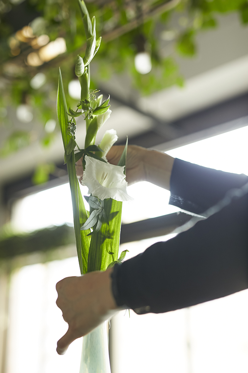 花 フラワーギフトなら青山フラワーマーケット コラム One Flower One Green グラジオラス 青山フラワーマーケット公式 花屋 花 花束 フラワーギフト 通販