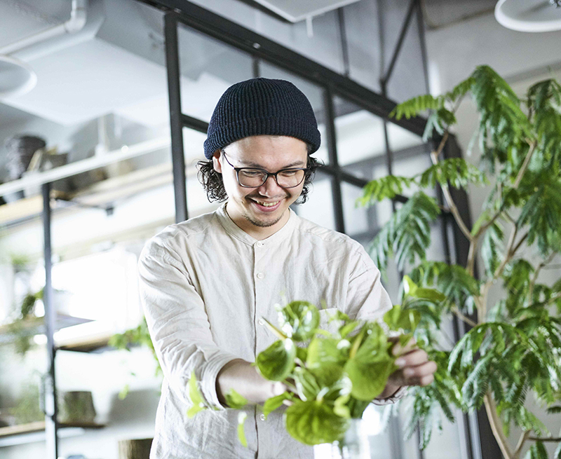 アンスリウム×利久草 | 青山フラワーマーケット｜花束・ギフトの