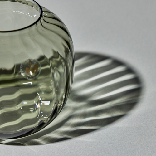 HOLME GAARD(ホルムガード)/Primula Vase smoke H12.5 | 青山フラワー