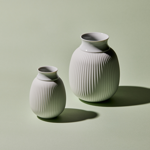 Lyngby Porcelain(リュンビューポーセリン)/Curve Vase H17.5 | 青山 