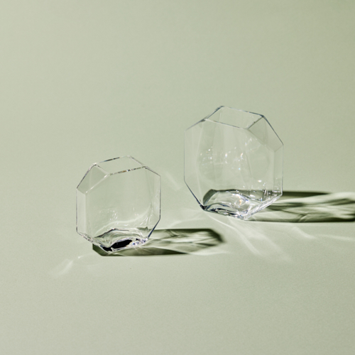花瓶しるえつとなんばあつきはやいものがち SHIRAKABA｜シルエットと陰影が美しい枝もの花器