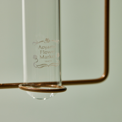 お値下げ済み即決価格✧　青山フラワー✧　エダベース✧ 試しのみの新品同様 青山フラワーマーケット/madoka | 青山フラワーマーケット｜花束