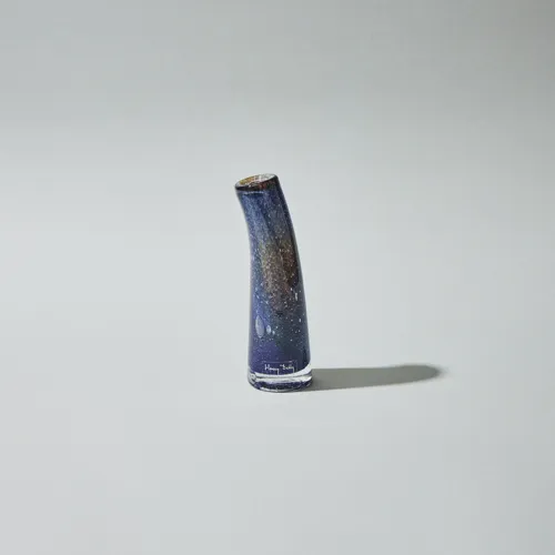 デルフィニウムにあうフラワーベース・花瓶 | 青山フラワーマーケット