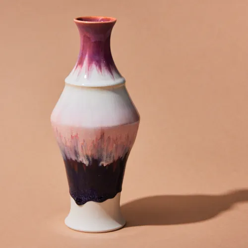 HIUCHI(ヒウチ)　バラ Vase 04 M　花瓶 HIUCHI(ヒウチ)/バラ Vase 02 L | 青山フラワーマーケット｜花束