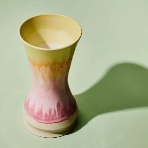 capi 陶器 花瓶 ヒグチユウコ あちゃちゅむ　　 作家もの HIUCHI(ヒウチ)/チューリップ Vase 05 L | 青山フラワーマーケット