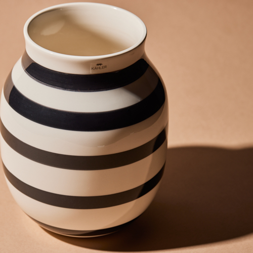 KAHLER(ケーラー)/OMAGGIO（ブラック）H20 | 青山フラワーマーケット