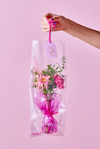 Pink by Aoyama Flower Market｜阪神梅田本店